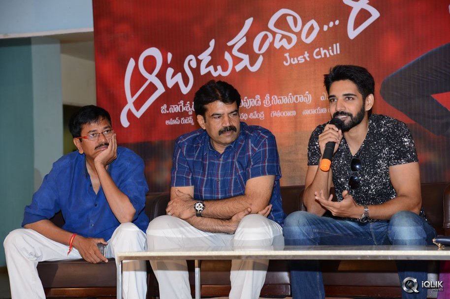 Aatadukundam-Raa-Movie-Success-Meet